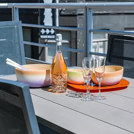 Huswell - Centrally Located With Sunny Terrace أوستيند