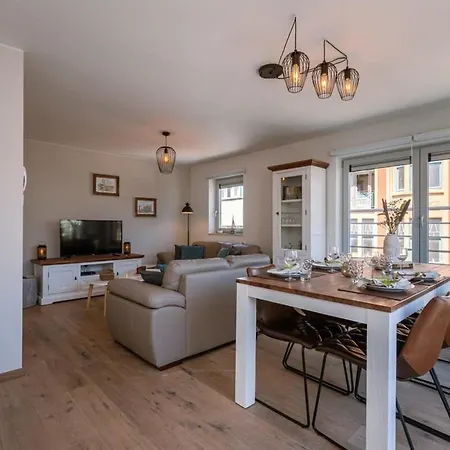 Huswell - Centrally Located With Sunny Terrace Oostende