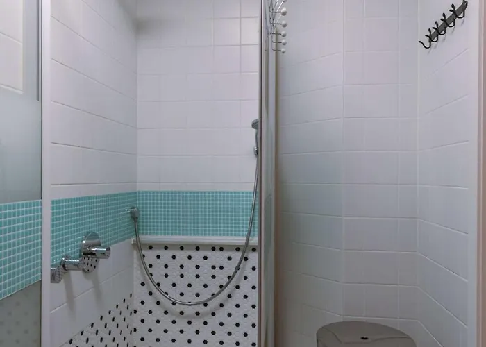 Apartament Huswell - Centrally Located With Sunny Terrace *