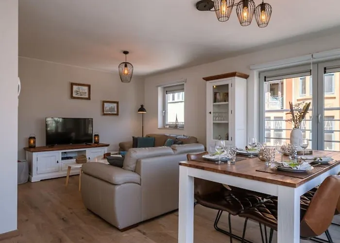 Apartamento Huswell - Centrally Located With Sunny Terrace