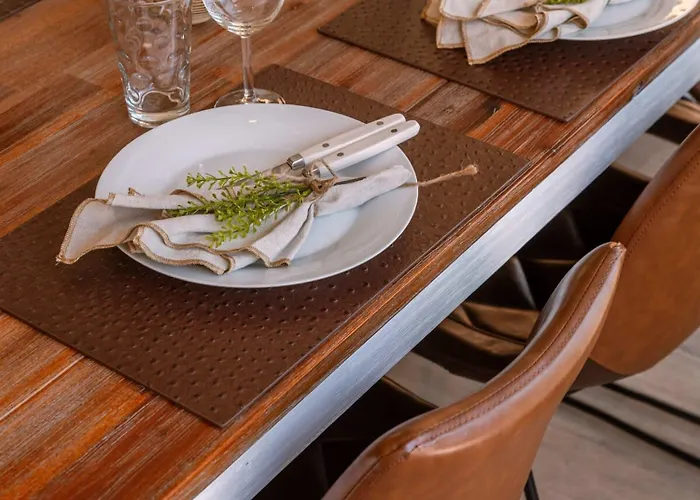 Appartamento Huswell - Centrally Located With Sunny Terrace *